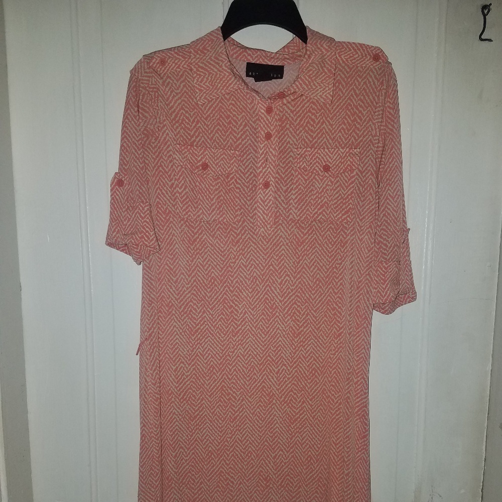 Attention dress